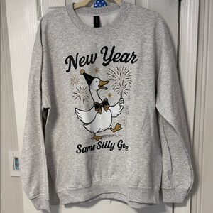 Gildan Gray New Year Duck Sweatshirt
